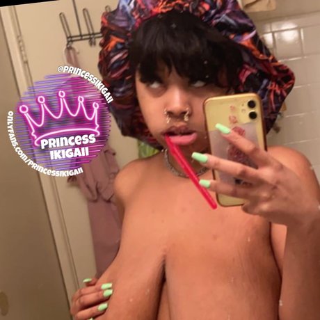 Naughty Kitty Ikigaii nudes pornstar picture