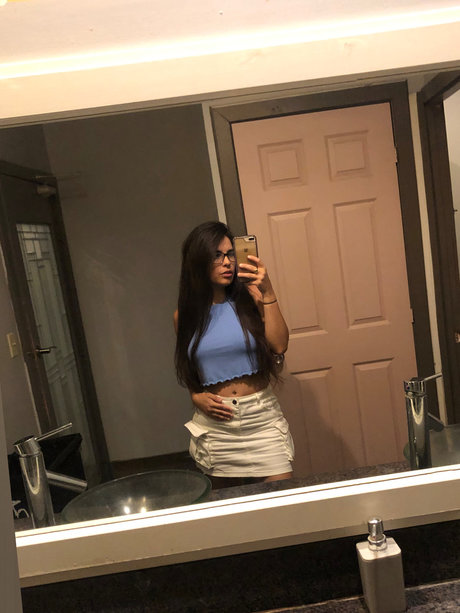 PrincessHT lot of this lot of that_ pornographic actress pics