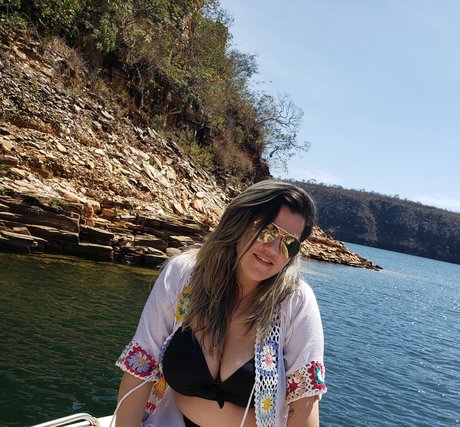 Prii_ pretty model picture