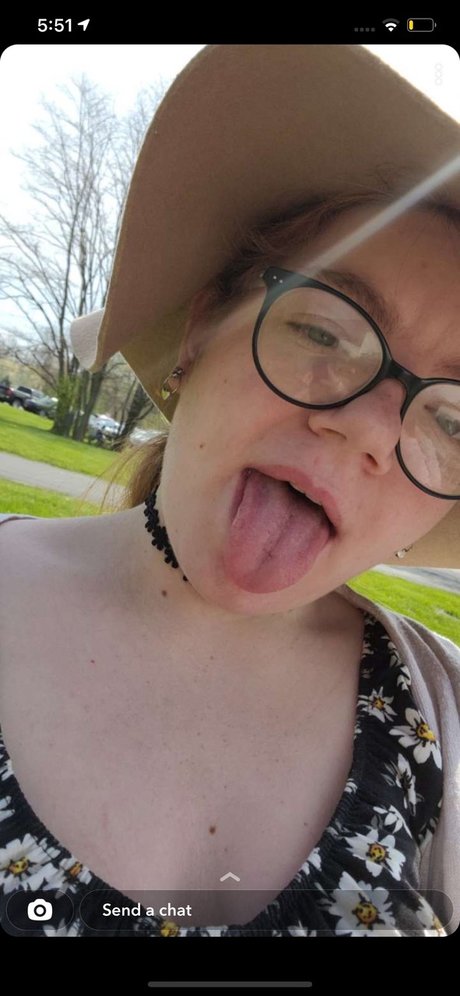 rubyryann porn model image