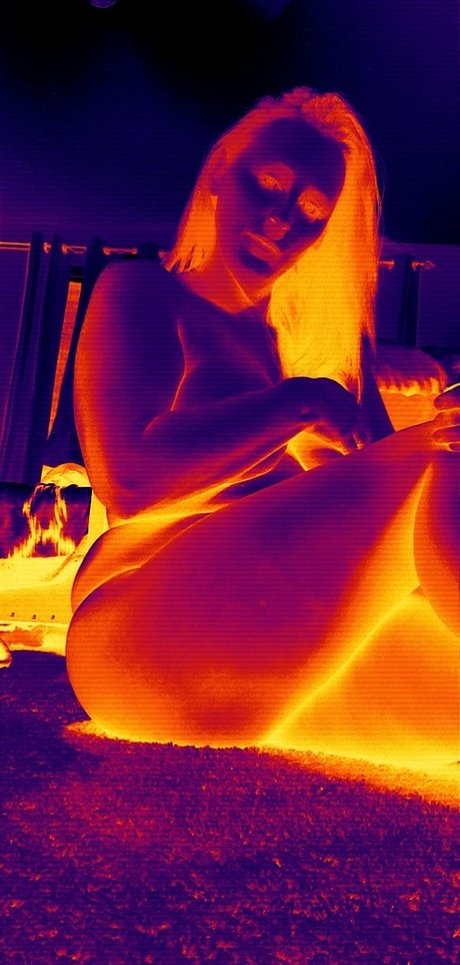 Sopink FREE_ xxx model image