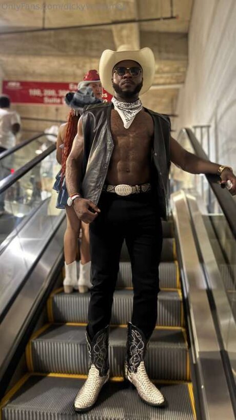 Dicky Von James sexy star pic