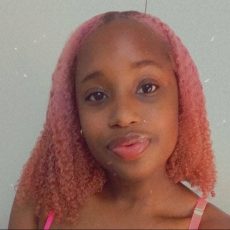 Princess Venus_ pretty pornstar pic