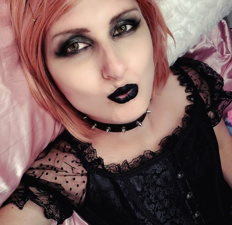 Princess Petal pornstar exclusive image