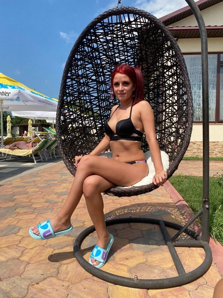 Deny Bby pornstar naked photos