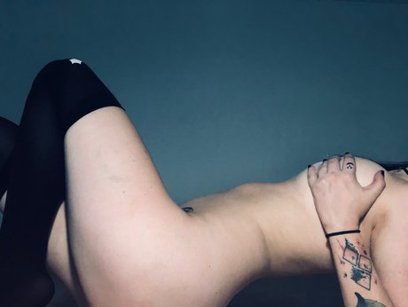 public onlyfans beautiful photo