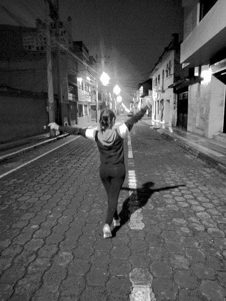 Danna nude actress image