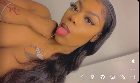 ChynaTheBody star xxx galleries