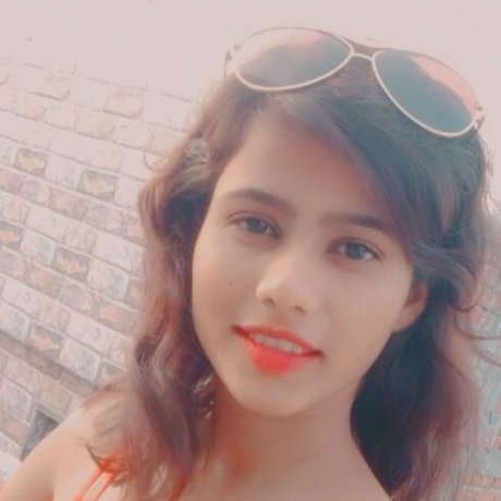 Shaniya hot model galleries