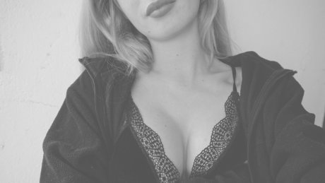 Diana Rose hot model pics