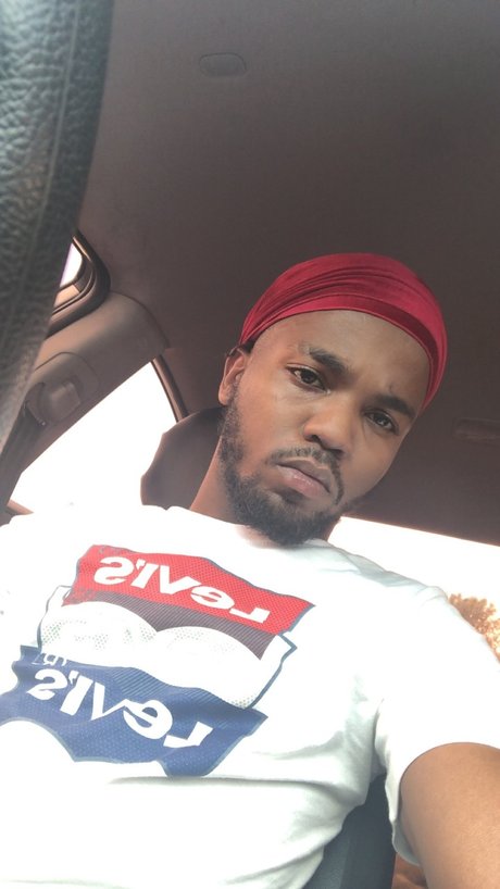 Marcussss top star photo