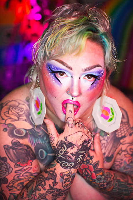 delijo8008 model xxx archive