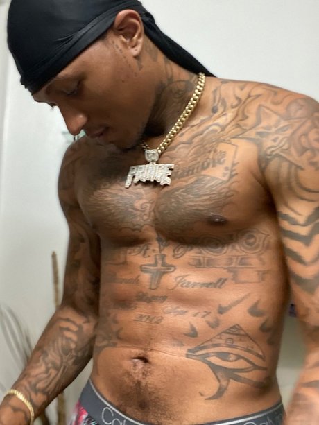 _Diver uncut_ nudes star photos