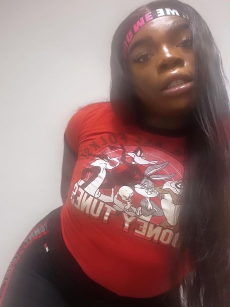 _GODDESS BLACK MADONNA_ pretty actress picture