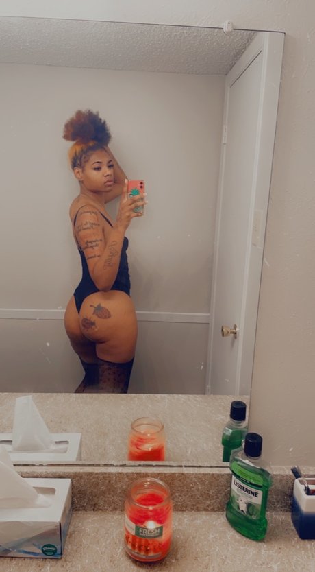 ThirstTrap hot star photos