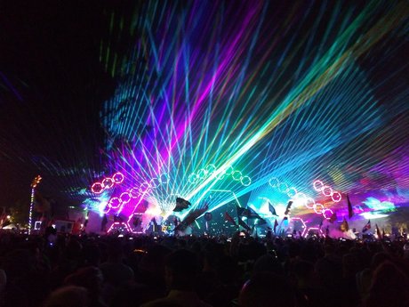 Dom Perignon nice actress images