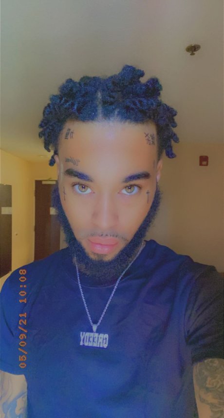 Mr Backend exclusive pornstar photo