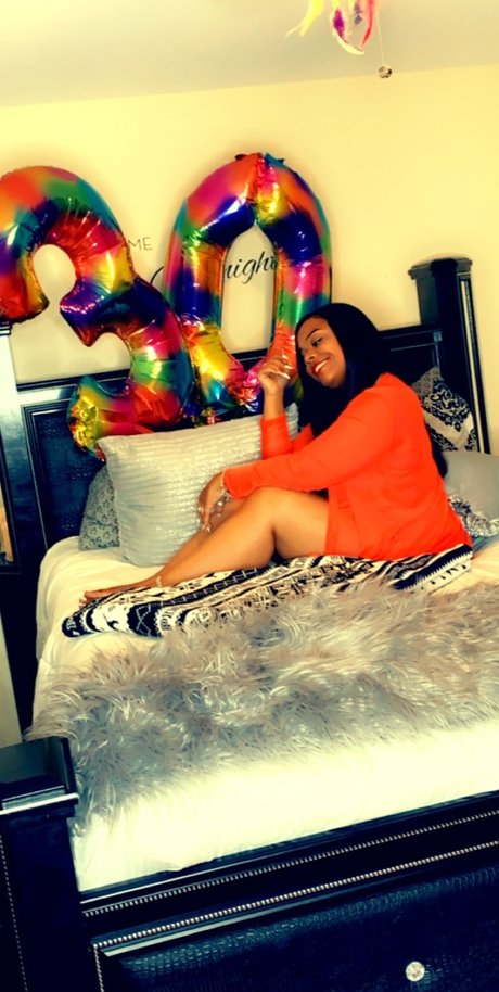 Daqueen pornstar pretty archive