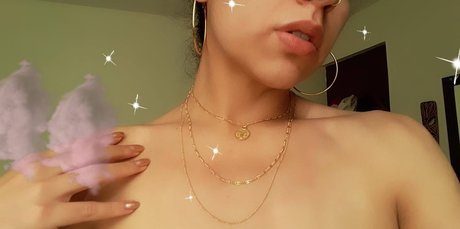 Latin Queen pornstar sexy gallery