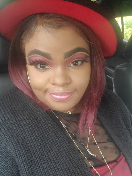 Dollbabe model high quality image