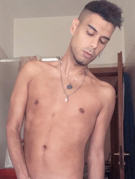 Doctor Y adult model pics