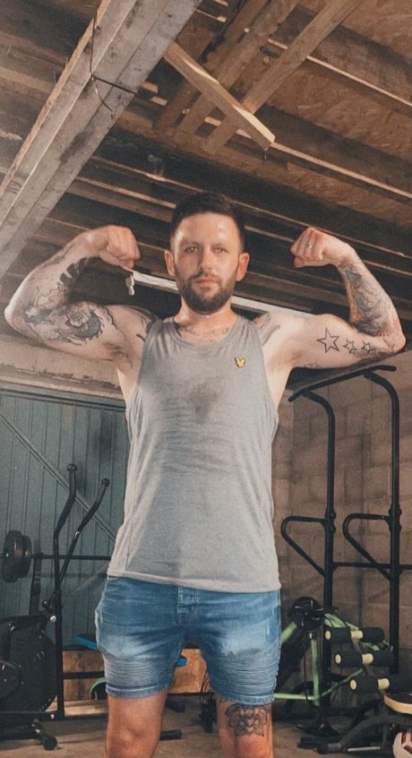 0ddFreshMan pornstar naked images