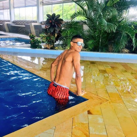 Dannisimanca free star image