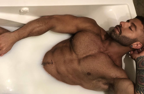 Eddy CeeTee model free gallery