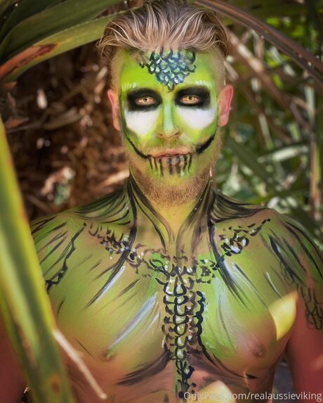 Jaxson Wolfe porn model archive