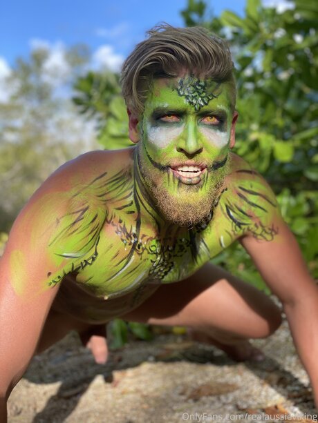 Jaxson Wolfe porn model img