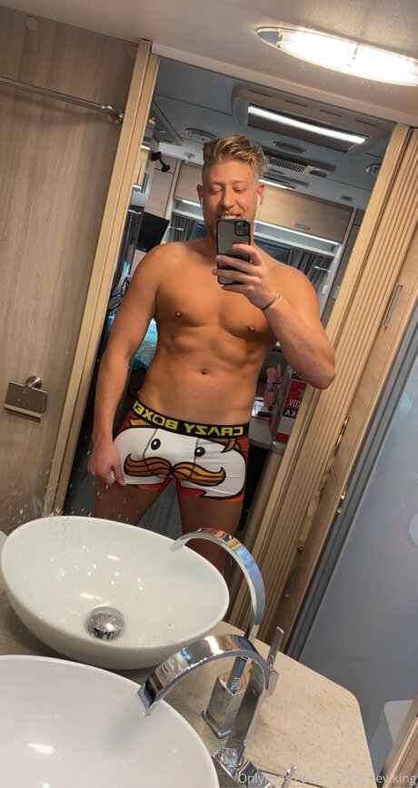 Jaxson Wolfe porn star gallery