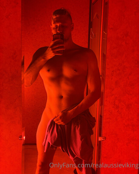 Jaxson Wolfe porn actress galleries