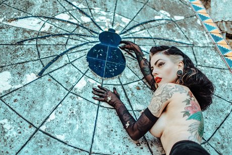 Marie Devilreux model high quality pictures