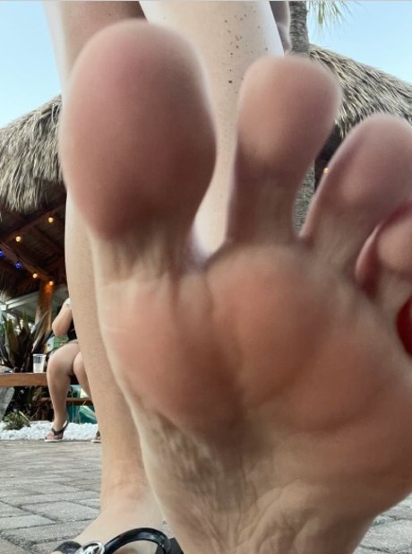 Feetz Galore Girls nudes pornstar galleries