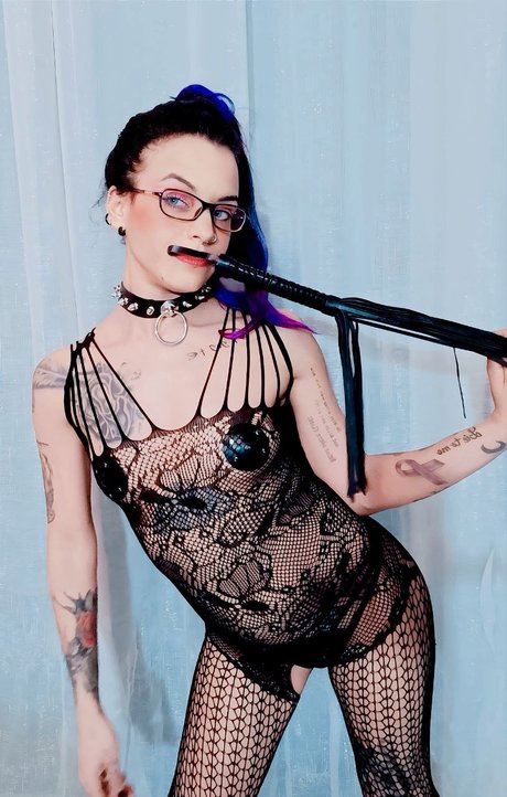 Irizar Elwell_ model pretty images