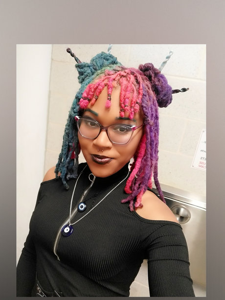 Ravy_ star pornographic images