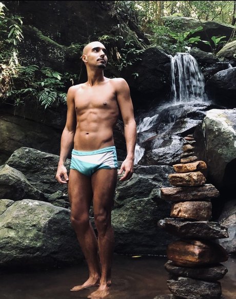 Renan Fernandes free model images