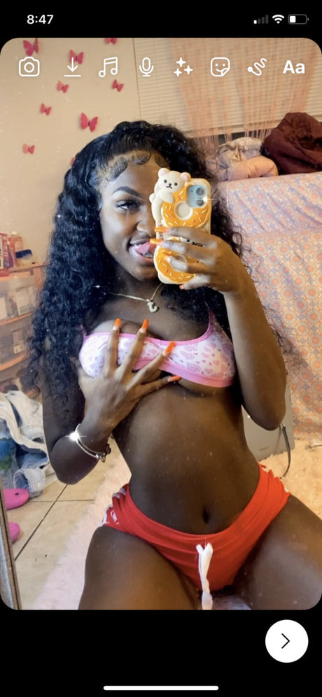 Remaa bhadd model hd gallery