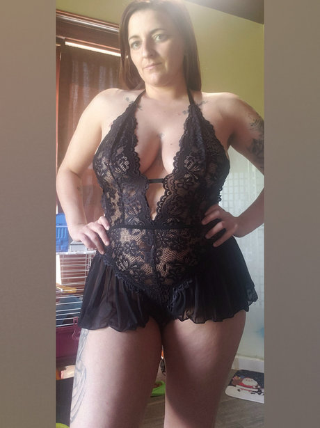 Redhotmeg pornstar hot archive