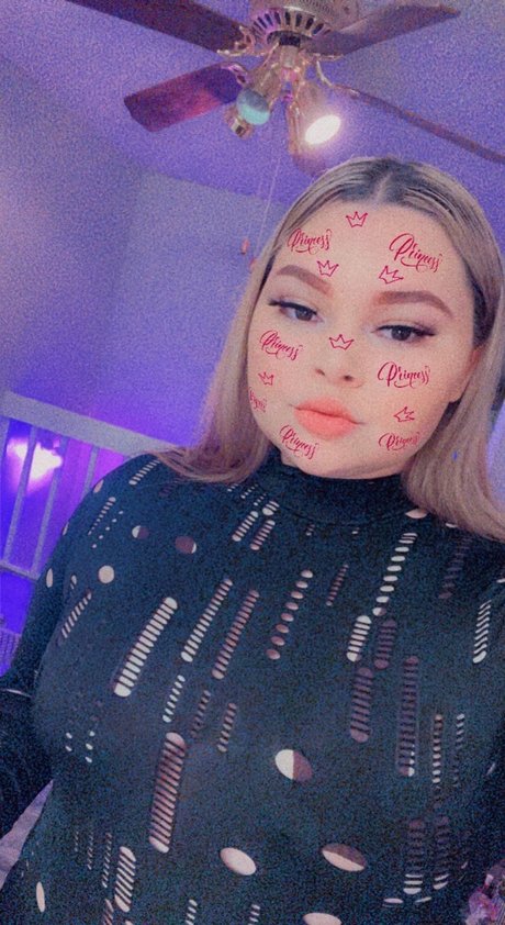 BabyGirlRebekah free model pictures