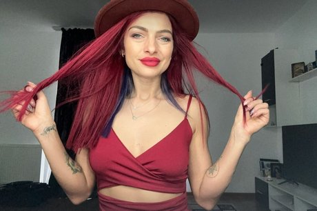 Ruby Ross_ nude model archive