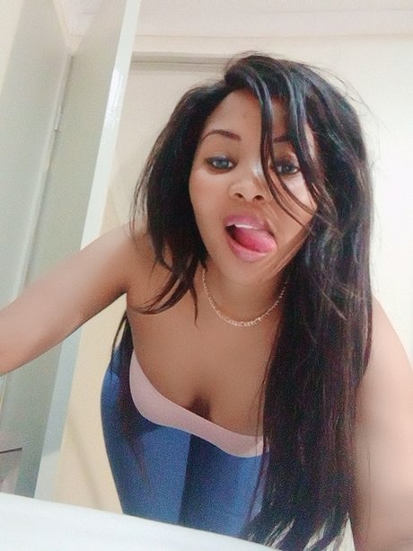 RoobyGen model sexy images