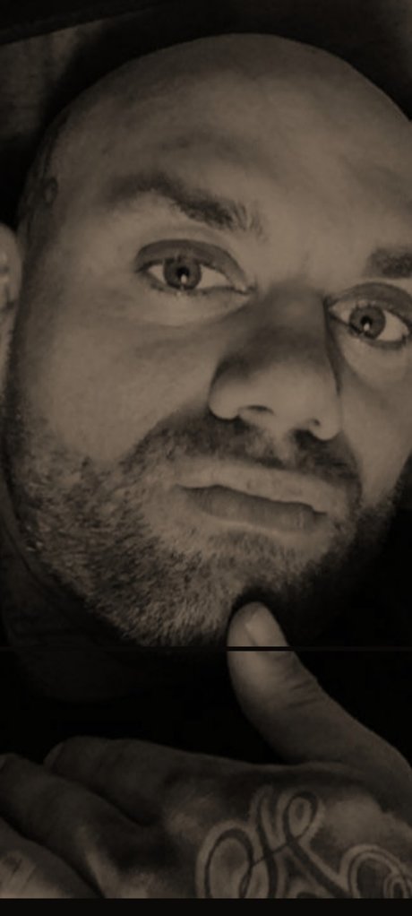 Roman Sylva model beautiful pics