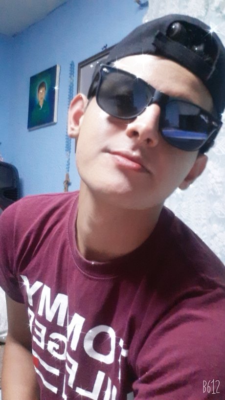 Rodrigo navarro hot star image