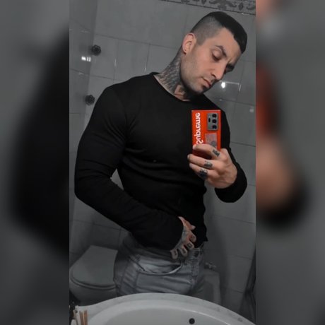 rodrigo Pollo star sexy image