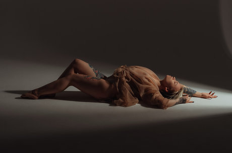 Helen Rivmi pornstar naked img