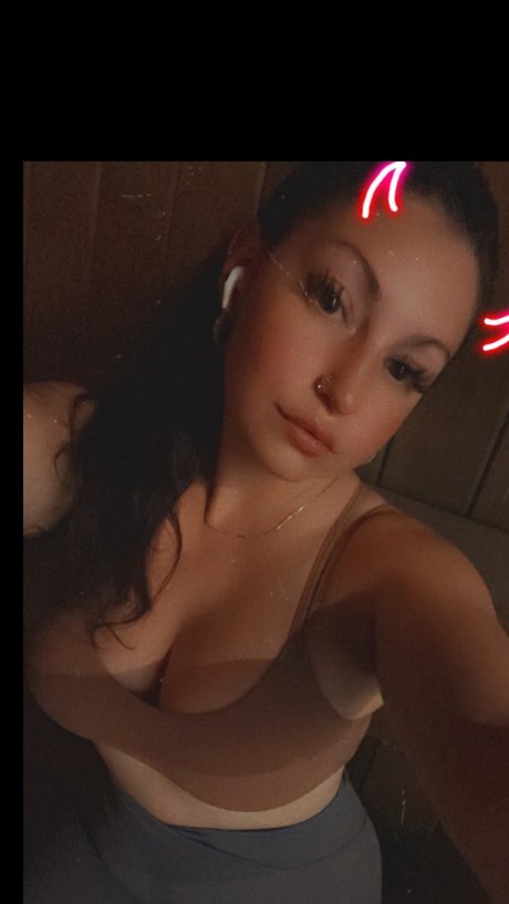 xRiRi pornstar best images