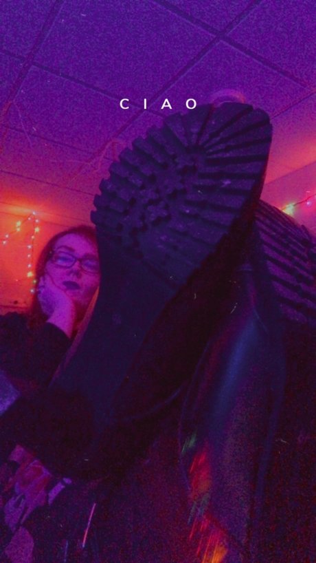 Lady Ruby Sinferno star art photo