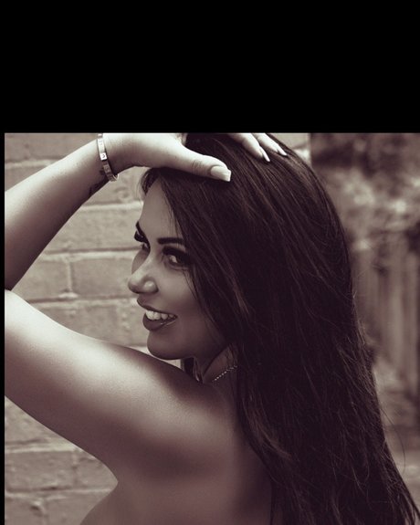 ROXXY CLARK sex model gallery