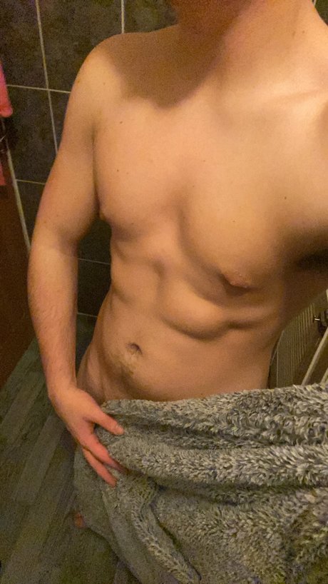 Ross Warne high quality model img